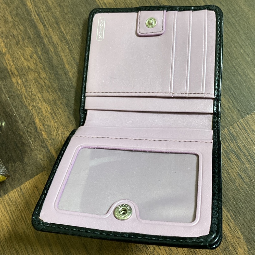 Wallets 4 Lots Bundle - Picture 16 of 16